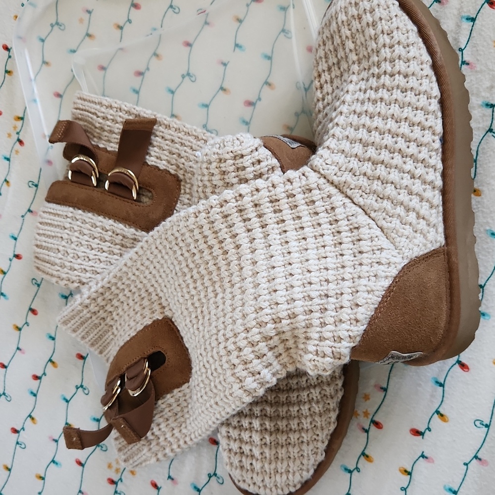 Ugg classic Solene Knit tall Boots